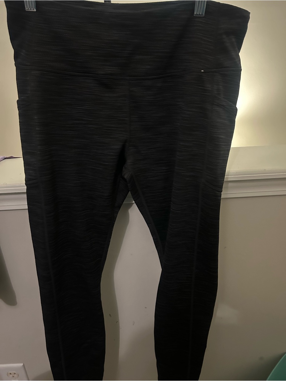 Mondetta gray women’s luxury performance leggings